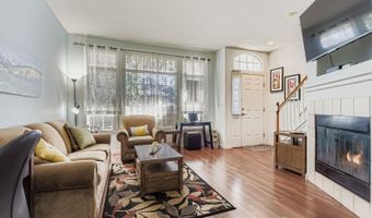 8320 Stonybridge Cir, Littleton, CO 80126