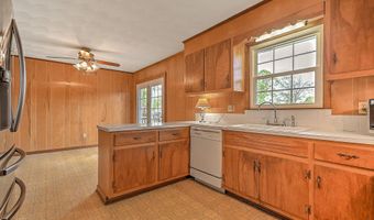 879 NE Wayne Ave, Abingdon, VA 24210