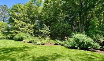 281 Clyde Rd, Bangor, ME 04401