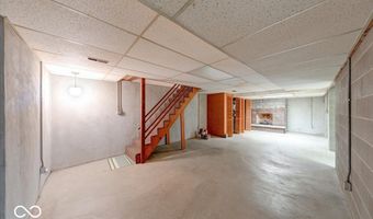 1715 Towe String Rd, Indianapolis, IN 46217