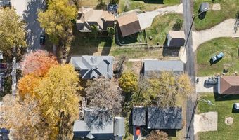 218 N Huber St, Anamosa, IA 52205