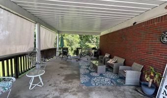 2027 Booth Quillen Rd, Ashland, KY 41102