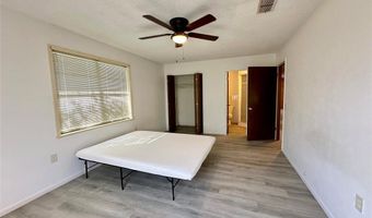 917 N Kirk St, Hico, TX 76457