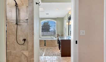 3181 Goldenspur Dr, Camarillo, CA 93010