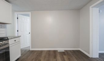 4690 N Sadlier Dr, Indianapolis, IN 46226
