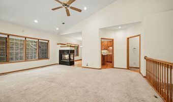 12999 Garvin Brook Ln, Apple Valley, MN 55124