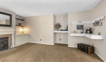 11576 Spruceview Dr, Allendale, MI 49401
