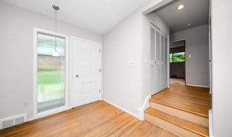 2125 Needham Rd, Ann Arbor, MI 48104