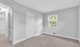 97 Pheasant Dr, Bayville, NJ 08721