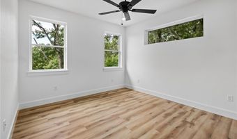 20 Stretford Dr, Bella Vista, AR 72714