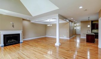 500 Mendon Rd 423, Cumberland, RI 02864