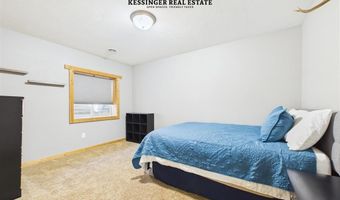 53 E 3rd St N, Cowley, WY 82420