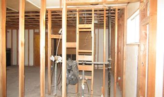 1608 W Sears Ave, Artesia, NM 88210