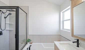 576 Hollow Dr, Ammon, ID 83401