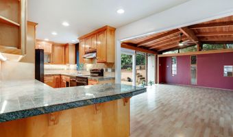 6040 Amaya Dr, La Mesa, CA 91942