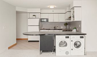 801 S King St 1202, Honolulu, HI 96813