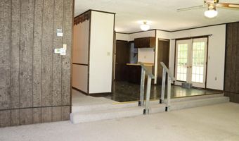 111 Cold Springs Dr, Appalachia, VA 24216