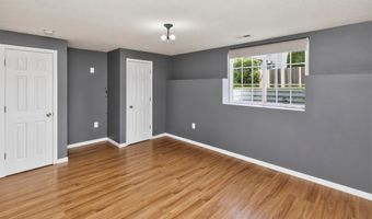 2411 NW Ashland Pkwy, Ankeny, IA 50023