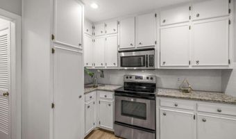 3710 Wedgewood Chase, Peachtree Corners, GA 30092