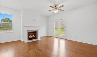 312 Shaw Dr, Acworth, GA 30102