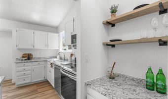 635 S Joplin St, Aurora, CO 80017