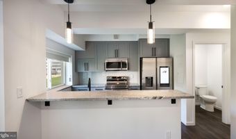 1825 CALLOWHILL St 102, Philadelphia, PA 19130