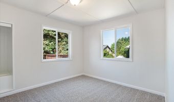15109 SE OATFIELD Rd, Milwaukie, OR 97267