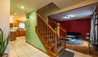 8850 Lavelle Rd, Athens, OH 45701