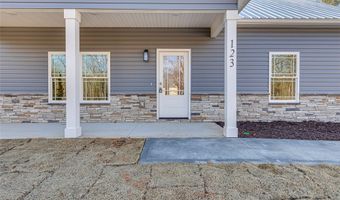 123 Hidden Lake Dr, Anderson, SC 29625