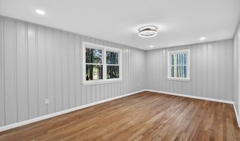 46 N Cliff St, Ansonia, CT 06401