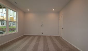 2722 Hunter Woods Dr, Apex, NC 27502