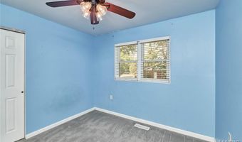 1211 Big Bend Rd, Ballwin, MO 63021