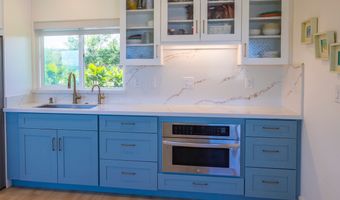 61-695 Kamehameha Hwy, Haleiwa, HI 96712
