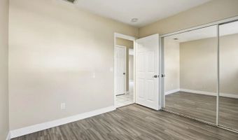 525 N Beech St 23, Escondido, CA 92025