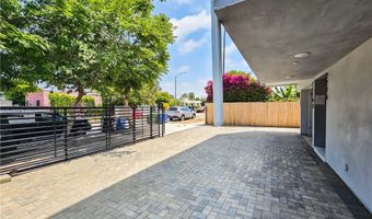 2223 S Highland Ave, Los Angeles, CA 90016