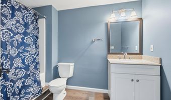 4537 W Black Oak Cir, Angola, IN 46703