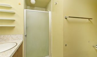 927 Prospect St 606, Honolulu, HI 96822