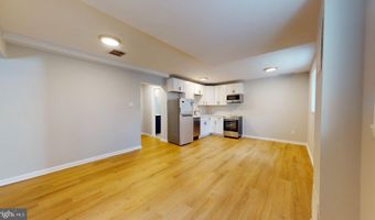 706 N CLEVELAND St, Arlington, VA 22201