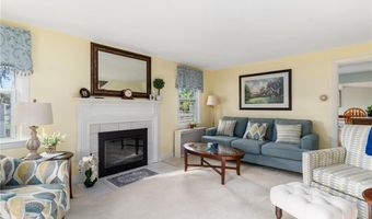 115 Bryant Rd, Cranston, RI 02852