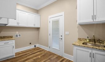 3023 Marina Dr, Athens, AL 35611