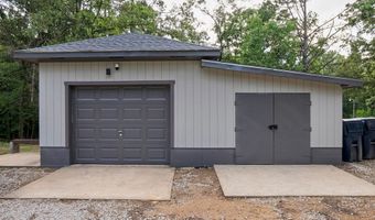 15 Larry Ln, Batesville, MS 38606