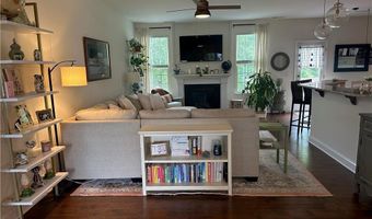 107 Saddlebrook Dr, Advance, NC 27006