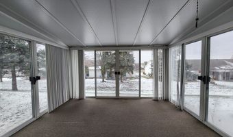 870 King Ridge Dr, Ashland, OH 44805