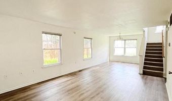 1331 S LAWRENCE St, Philadelphia, PA 19147