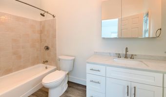 534 Adams St, Albany, CA 94706