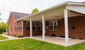 372 Brookside Dr, Algood, TN 38506