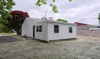 31 Forbes St, East Providence, RI 02915
