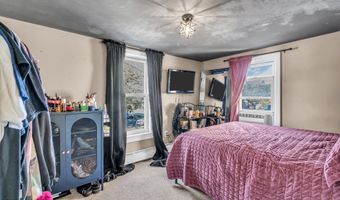 4 Conover St, Freehold, NJ 07728