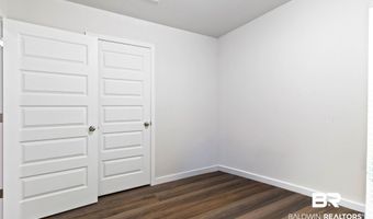 10 Middleton Ln, Atmore, AL 36502