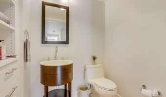 1111 19TH St N 2007, Arlington, VA 22209